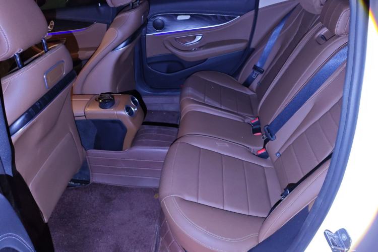 Used Mercedes-Benz E-Class 2019 E 200 L Sport Edition
