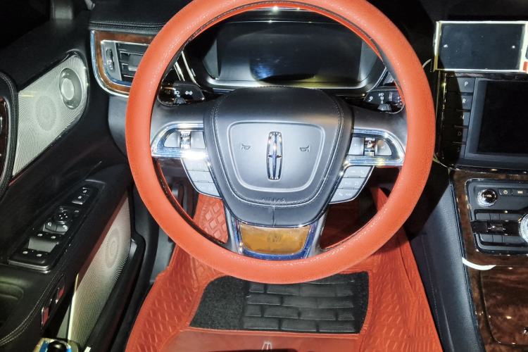 Used Lincoln Continental 2018 3.0T Four-Wheel Drive Prestige Edition Steering Wheel