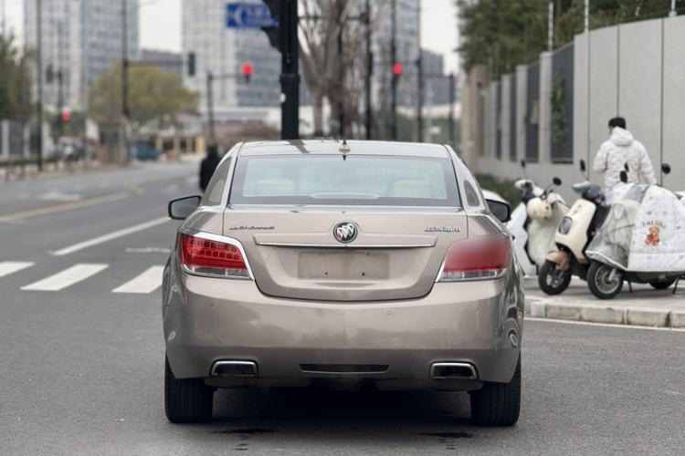 Used Buick LaCrosse 2012 2.4L SIDI Elegant Edition Exterior 3