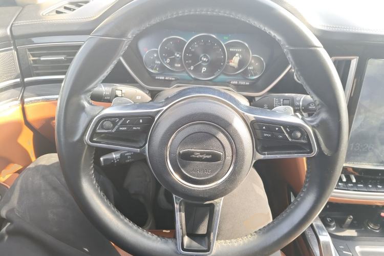 Used Zotye T700 2017 1.8T Dual-Clutch Prestige Model
