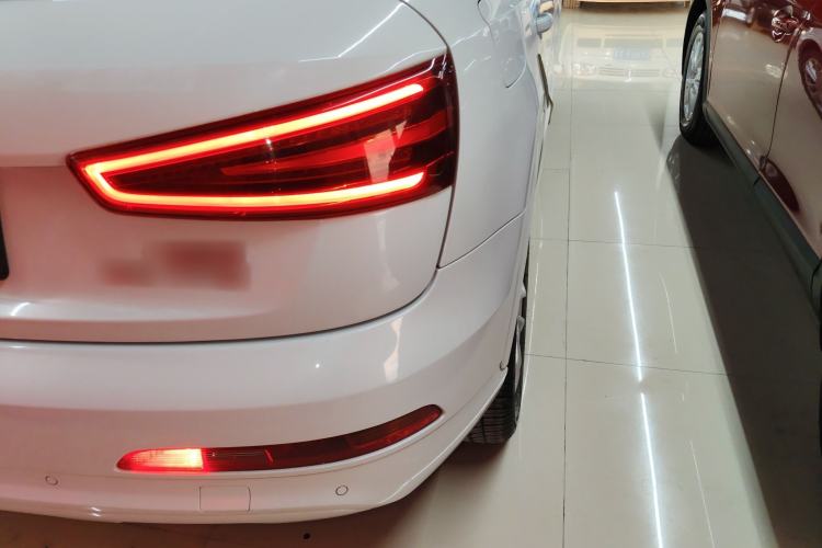 Used Audi Q3 2016 30 TFSI Collector's Edition Comfort Model
