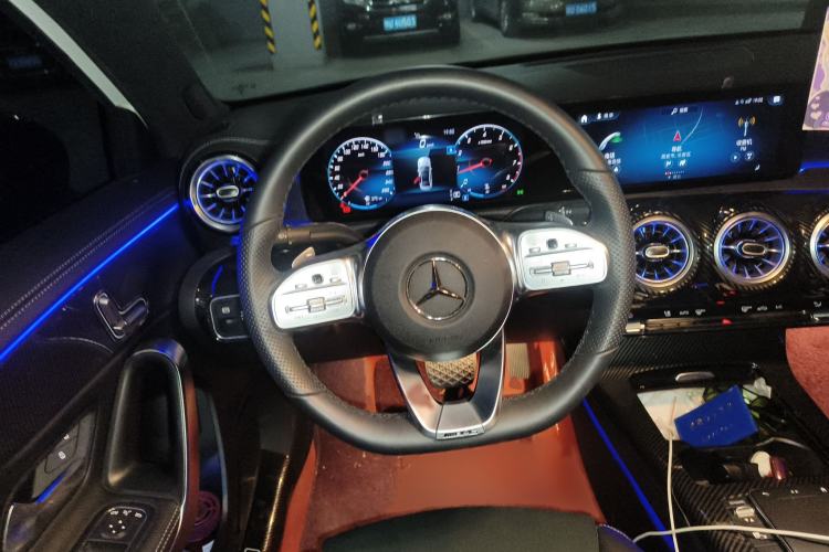 Used Mercedes-Benz A-Class 2021 A 200 L Sport Sedan Fashion Model
