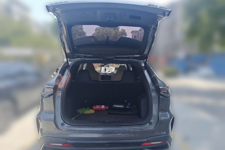 Used CHANGAN OSHAN X5 PLUS 2023 Revised 1.5T DCT Pioneer Edition
