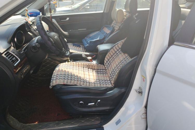 Used Haval H6 2015 Sport Edition 1.5T Manual Two-Wheel Drive Elite Model Driver Seat