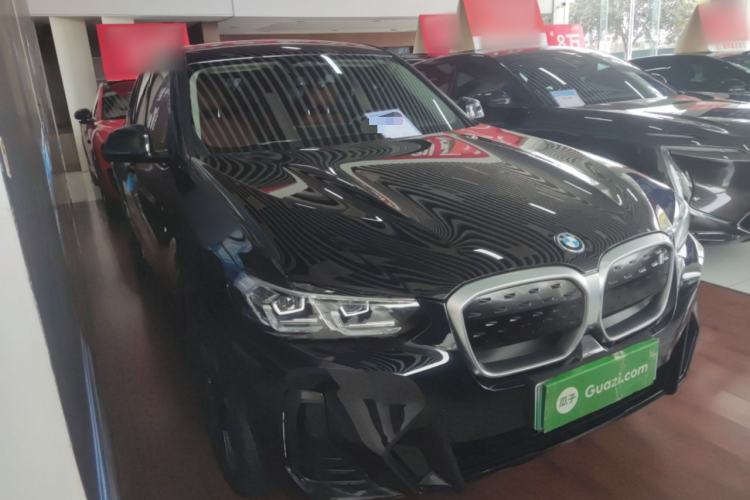 Used BMW iX3 2024 Leading Model
