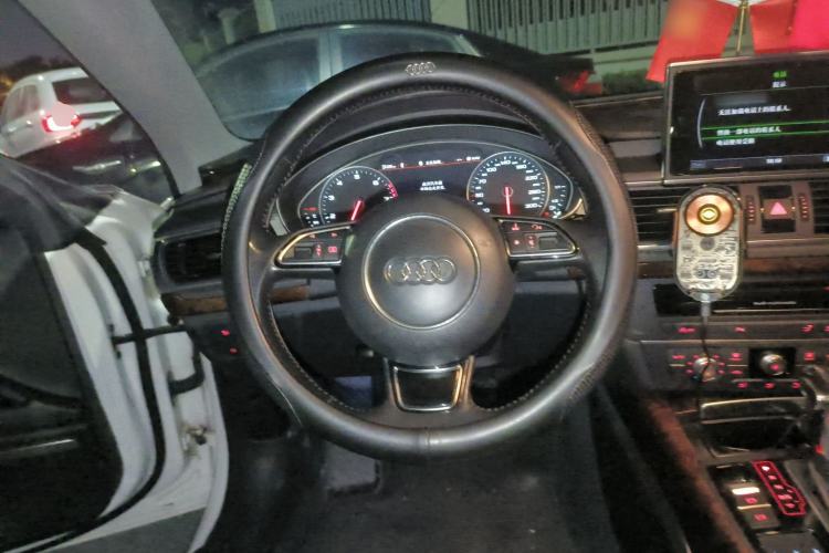 Used Audi A7 2012 3.0TFSI quattro Comfort Edition Steering Wheel