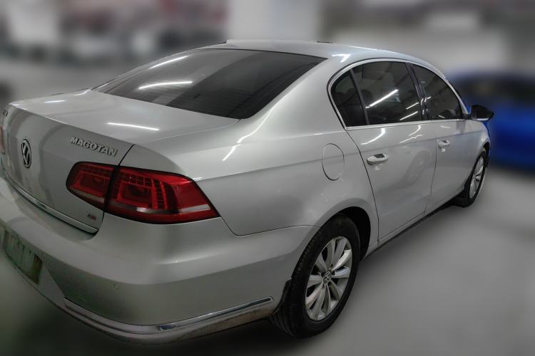 Used Volkswagen Magotan 2012 Revised 1.8TSI Luxury Version Rear Right 45 Deg