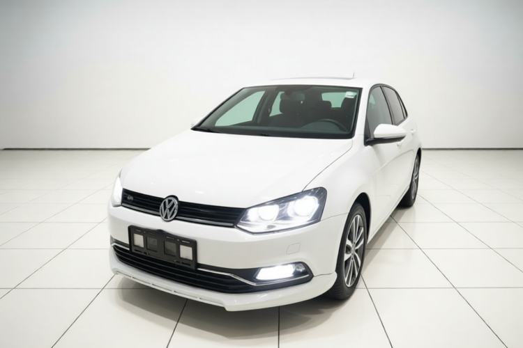 Używany Volkswagen Polo 2016 1.6L Automatic Comfort Model