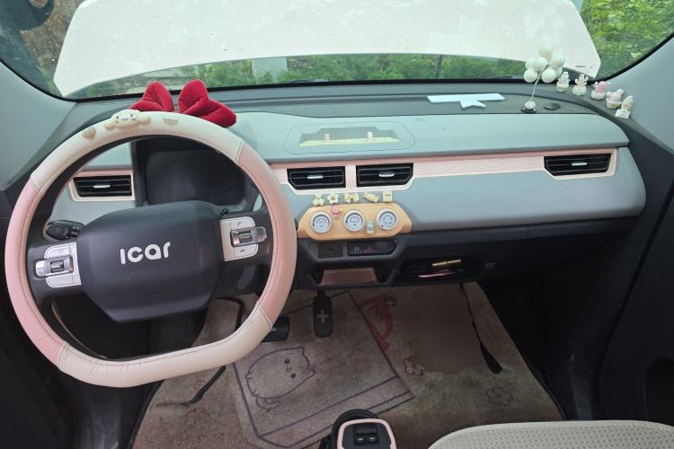 Used Chery QQ Ice Cream 2022 170km Sundae Phosphate Lithium-Ion