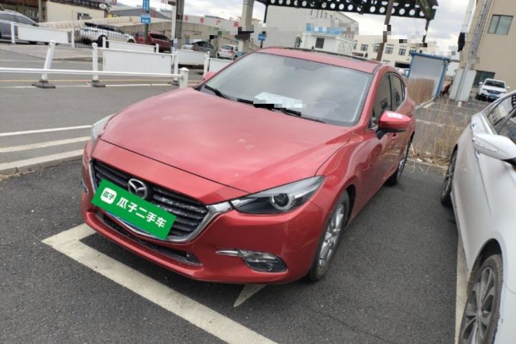 Used Mazda 3 Axela 2017 Hatchback 1.5L Automatic Luxury Model Emission Standard China V