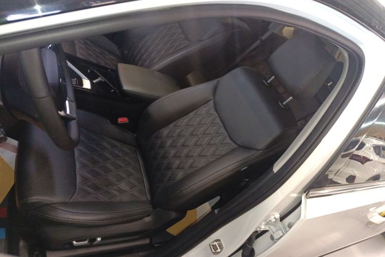 Used Wuling Asta 2022 2.0L DHT Electric-Speed Version