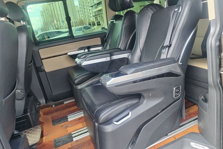 Used Volkswagen Multivan 2012 2.0 TSI Four-Wheel Drive Deluxe Edition
