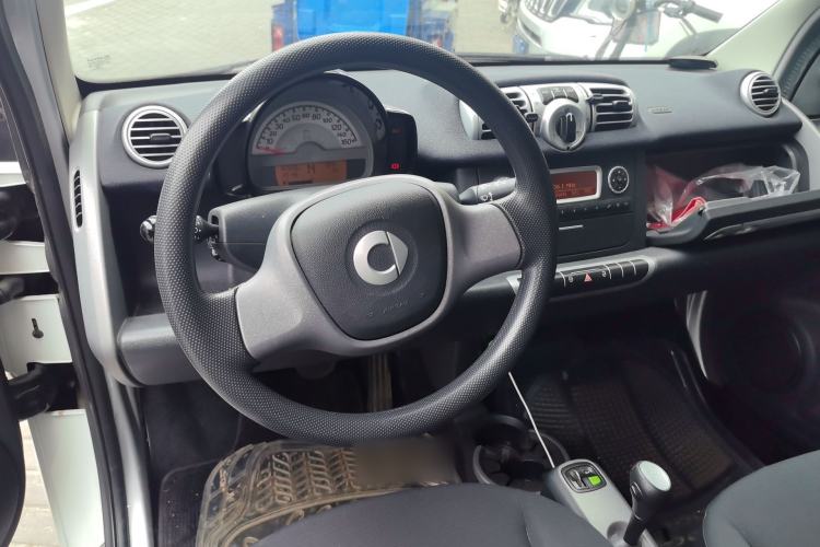 Used smart fortwo 2012 1.0 MHD Hardtop Standard Edition Steering Wheel