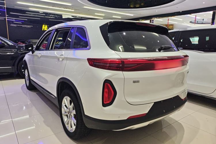 Used Skyworth EV6 2023 410 Elite Edition Rear Left 45 Deg