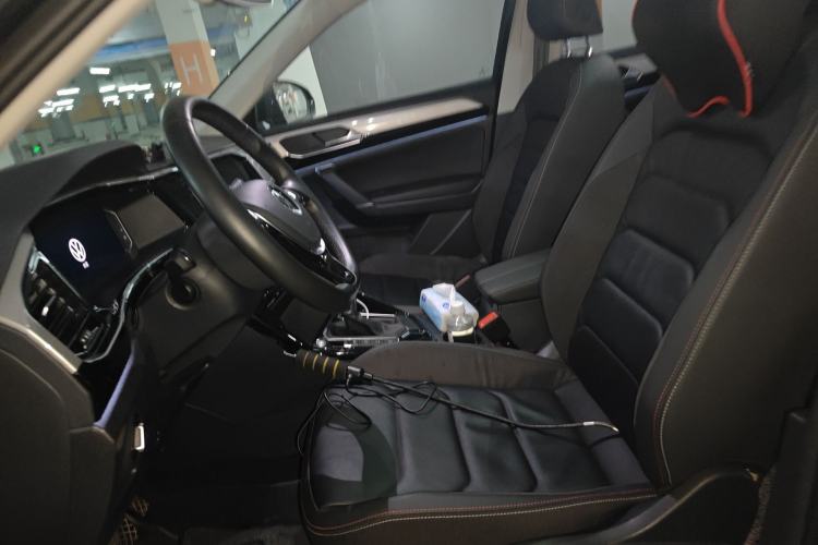 Used Volkswagen Tayron 2022 330TSI Two-Wheel Drive Luxury Smart Connectivity Version