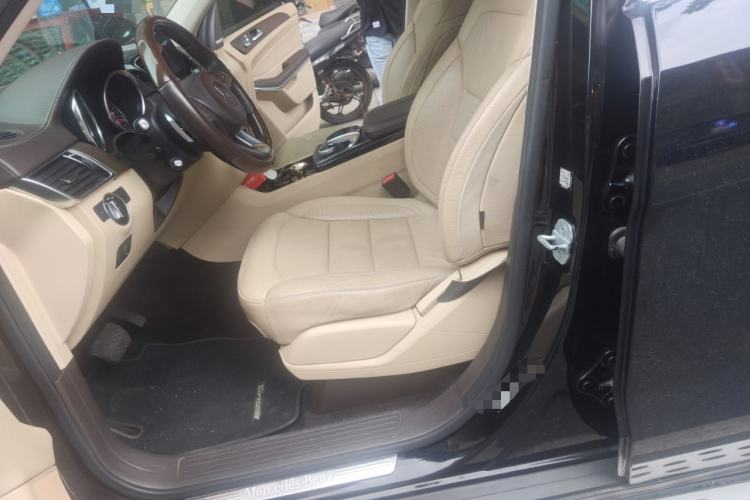 Used Mercedes-Benz GLS 2017 GLS 500 4MATIC Left Front Seat