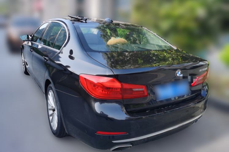 Used BMW 5 Series 2018 525Li Luxury Package
