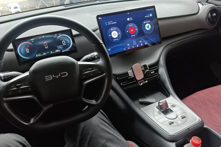 Used BYD Sealion 05 DM-i 2025 DM-i 115KM Prestige Model Center Console