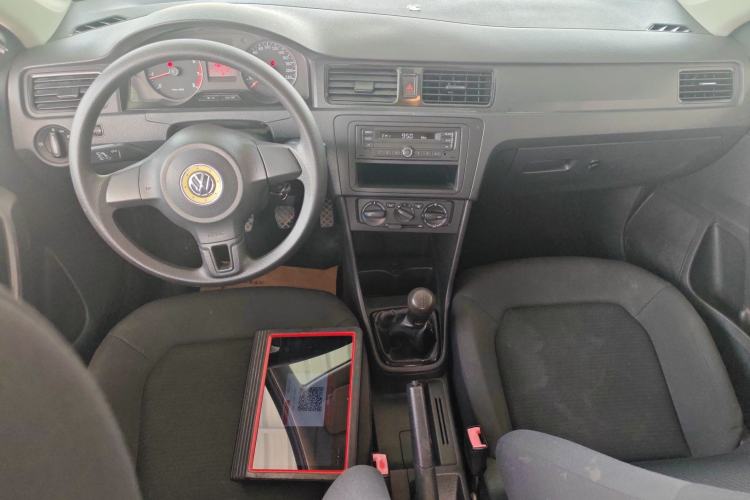 Used Volkswagen Santana 2013 1.6L Manual Fashion Edition Center Console