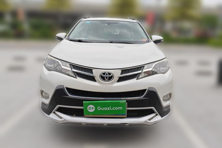 Used Toyota RAV4 2015 2.0L CVT Two-Wheel Drive Urban Edition Front