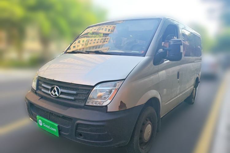 Used SAIC MAXUS Xintu V80 2016 SAIC Maxus V80, short wheelbase, low roof, 2.5T manual diesel, 5 seats