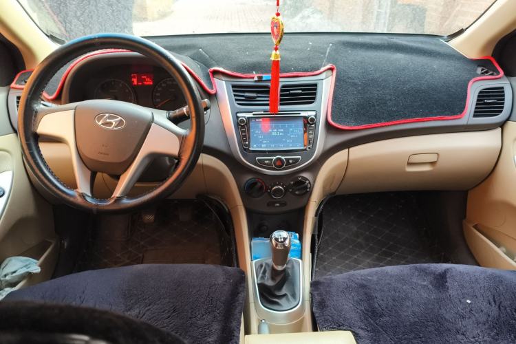 Used Hyundai Verna (older generation) 2010 Sedan 1.4L Manual Standard GL Model