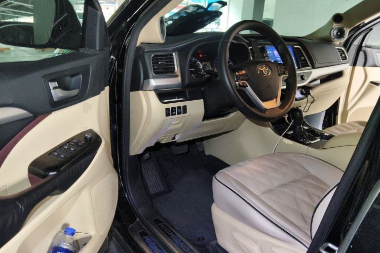 Used Toyota Highlander 2017 2.0T Four-Wheel Drive Elite Edition 7-Seater
