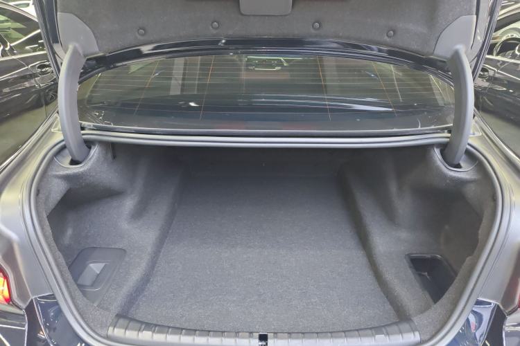 Used BMW 5 Series 2022 Restyled 525Li M Sport Package
