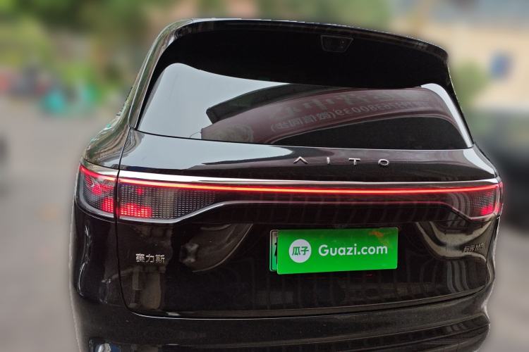 Used Hima AITO M8 2025 Extended-Range Ultra Version 53.4 kWh 5-Seater Edition
