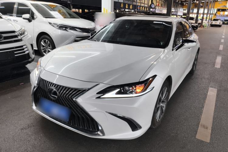 Used Lexus ES 2018 200 Excellence Edition China V Standard