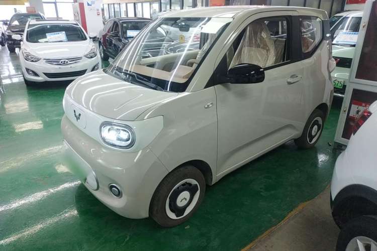 Used Wuling Hongguang MINIEV 2024 3rd Generation 215km Youth Edition
