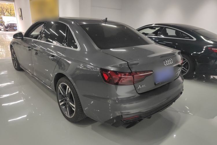 Used Audi A4L 2022 40 TFSI Fashion Dynamic Model
