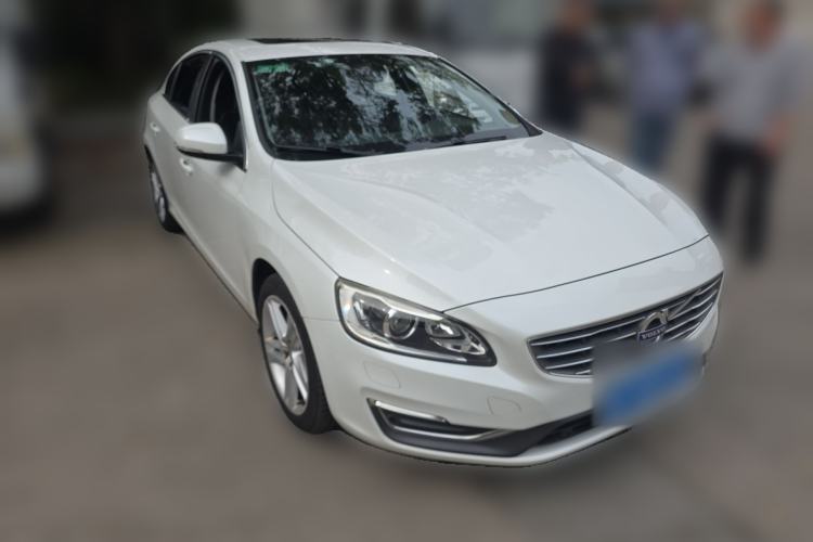 Used Volvo S60 2016 S60L T5 Intelligent Drive Edition Front Right 45 Deg