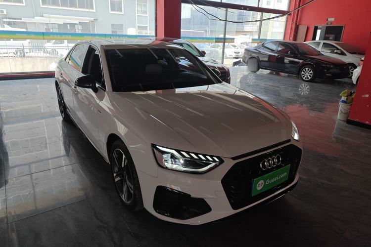 Used Audi A4L 2022 40 TFSI Luxury Dynamic Model