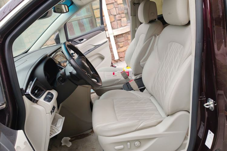 Used Buick GL8 2018 28T Avenir Avia China VI Standard