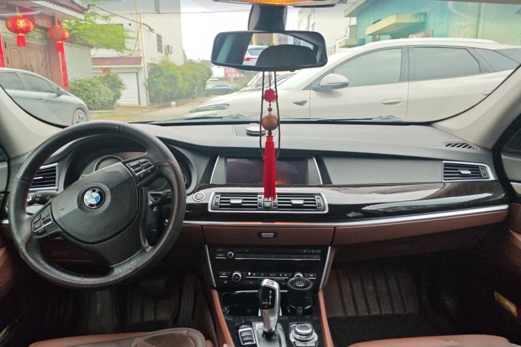 Used BMW 5 Series GT 2010 535i Leading Model
