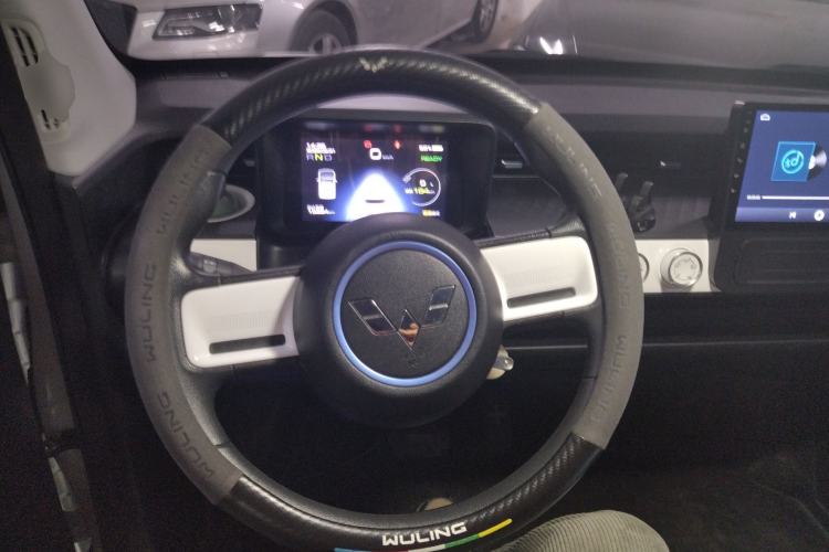Used Wuling Hongguang MINIEV 2022 GAMEBOY 200km Play Edition with Lithium Iron Phosphate Steering Wheel