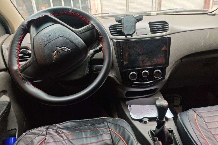 Used Wuling Hongguang 2016 1.5L S1 Deluxe Model China V-standard Center Console