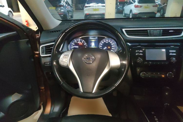 Used Nissan X-Trail 2014 2.0L CVT Comfort Edition 2WD
