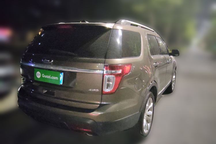 Used Ford Explorer 2013 3.5L Deluxe Model