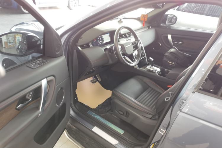 Used Land Rover Discovery Sport 2022 249 PS R-Dynamic S Performance Edition 5 Seats Driver Seat