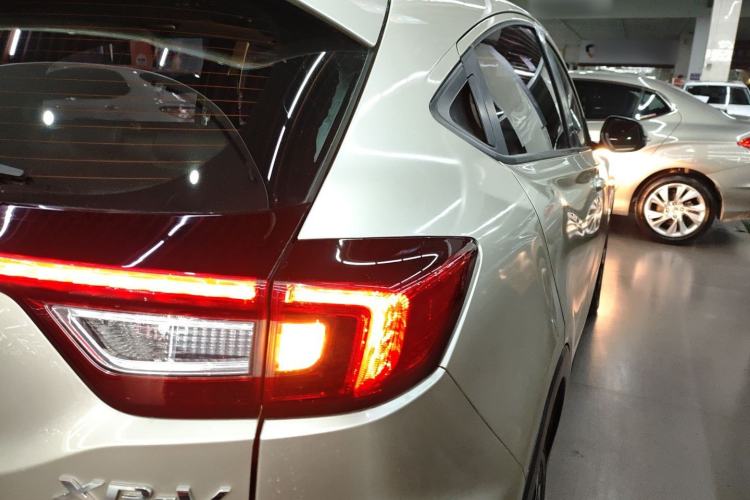 Used Honda XR-V 2017 1.8L EXi CVT Comfort Version
