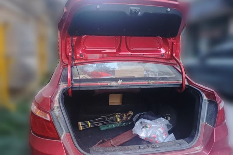 Used CHANGAN Eado 2015 1.6L Manual Luxury Model China IV Standard Trunk