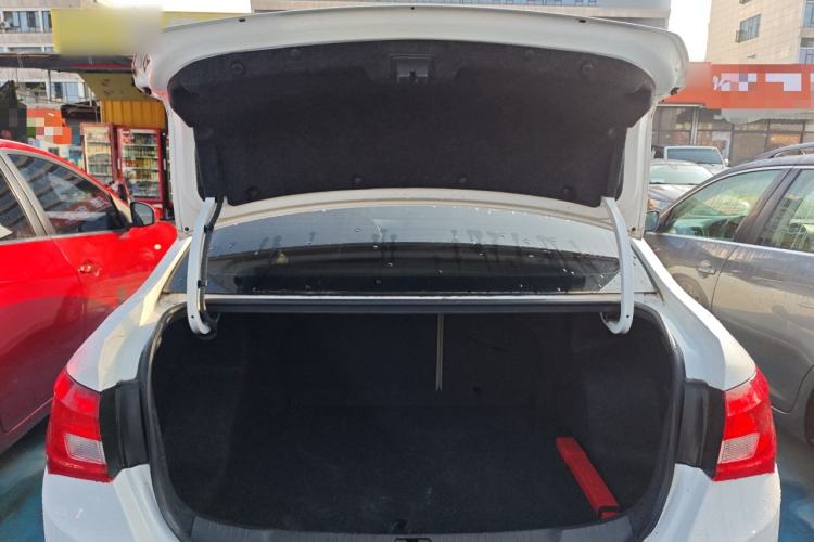 Used Buick GT 2017 15N Automatic Elite Version Trunk