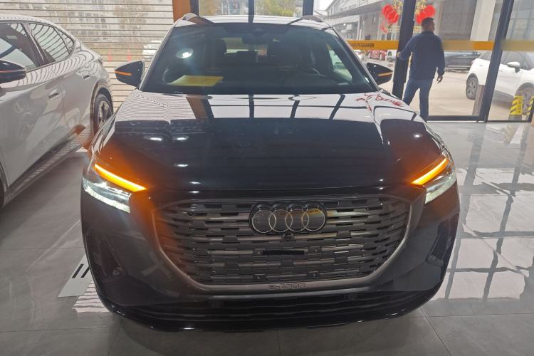 Used Audi Q4 e-tron 2024 50 e-tron quattro Creation Edition Midnight
