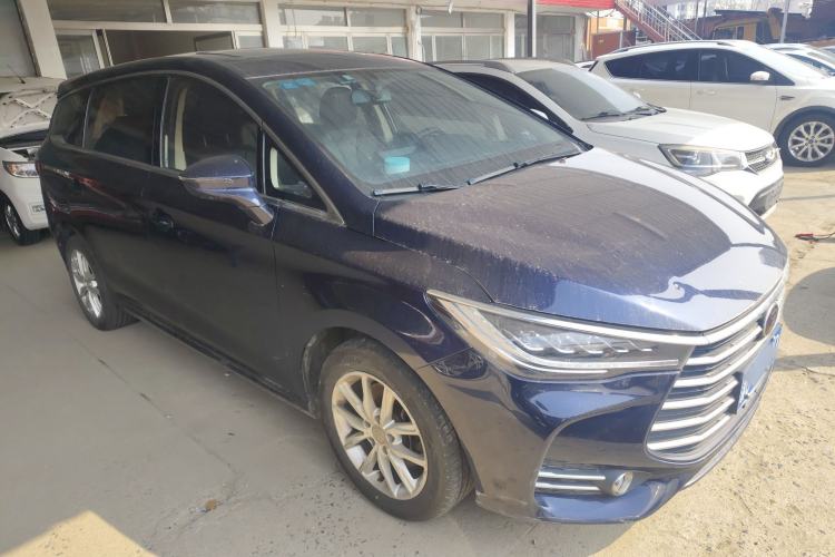 Used BYD Song MAX 2019 1.5T Manual Smart Connect Ruiyi Sunroof Model 6 Seats China VI Standard
