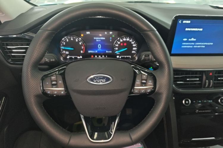 Used Ford Escape 2020 EcoBoost 245 Two-Wheel-Drive Titanium Edition Steering Wheel