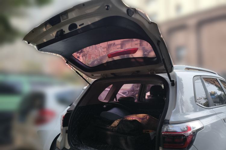 Used Kia Sportage R 2018 2.0L Automatic Smart Luxury Version China V Standard Trunk