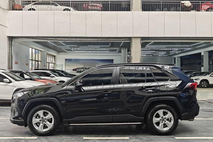 Used Toyota RAV4 2023 2.0L CVT Two-Wheel Drive Urban Edition