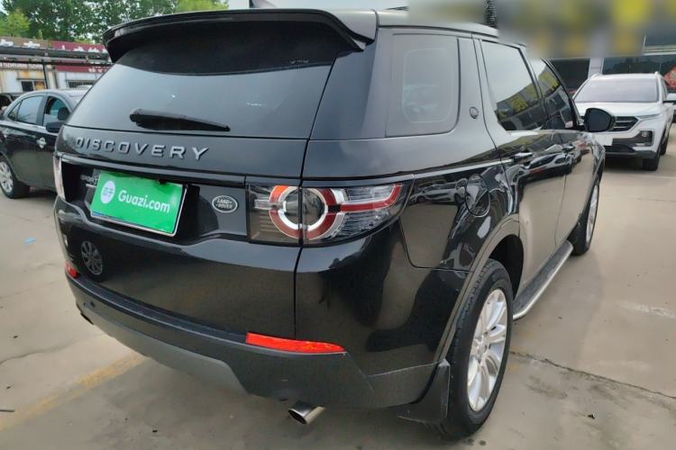 Used Land Rover Discovery Sport 2017 2.0T SE Rear Right 45 Deg